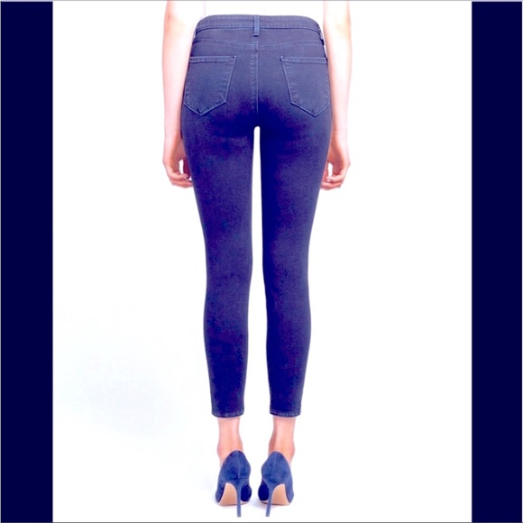 L’Agence Indigo Margot Hi Rise Skinny Jeans Sz25 Contour Waist Hugs to Taper Leg - Picture 9 of 12